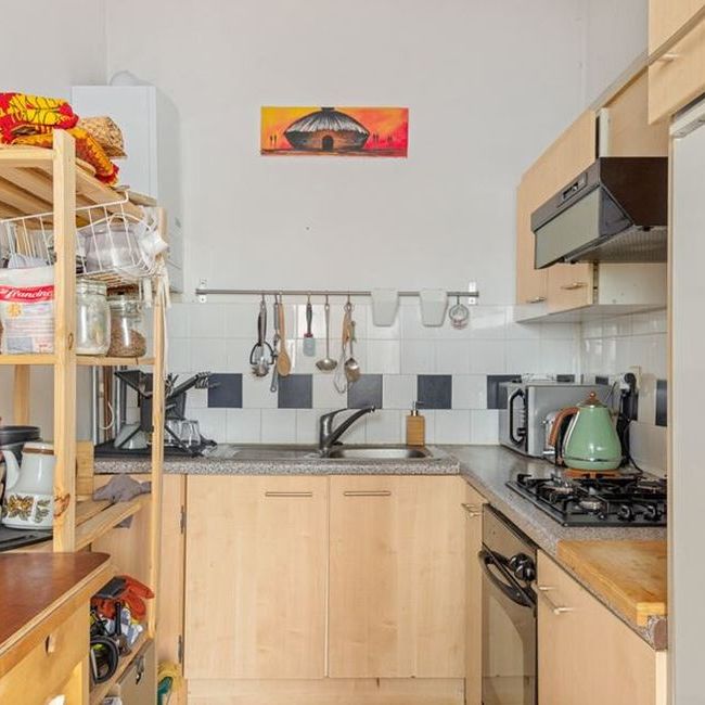 Appartement te huur in Antwerpen voor € 875 met 1 slaapkamer - Foto 1