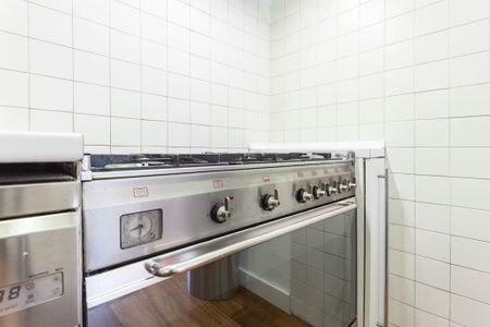 Calle del Monte Esquinza, Madrid, Community of Madrid 28010 - Foto 4