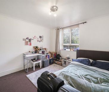 2 bedroom property to rent - Photo 3