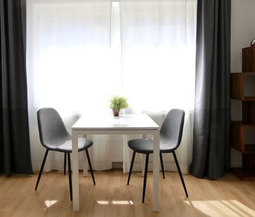 Schlicht aber Modern: Apartment im Herzen von Köln - Photo 1