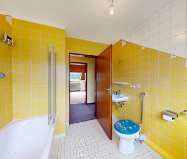 IMMOPARTNER - 3-ZIMMER-DACHGESCHOSSWOHNUNG MIT BALKON UND GARAGE - Photo 2