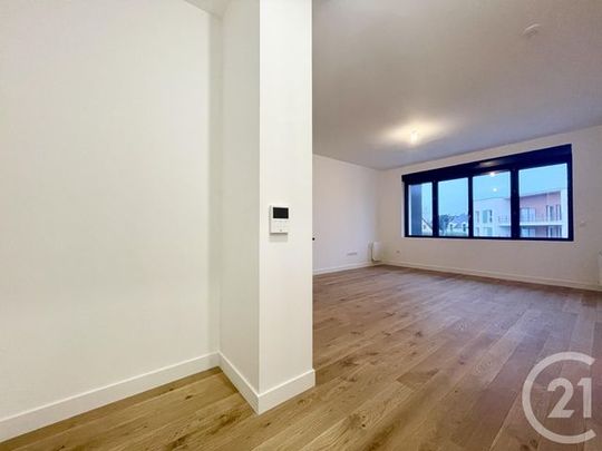 2 pièces - 42,19 m2 CHARTRES - 28 - Photo 1