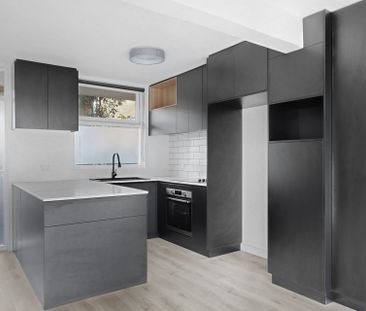 Stylish 1-Bedroom Unit – Excellent Location & Comfort - Photo 2