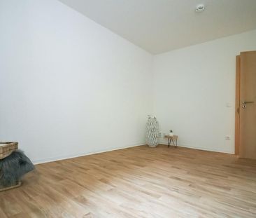 Top sanierte 2-Raumwohnung mit Aufzug - Photo 3