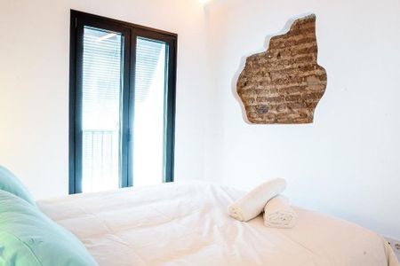 2 bedroom luxury Townhouse for rent in Marbella, Andalusia - Photo 3