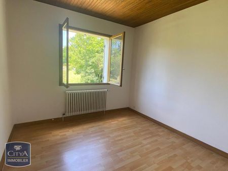 Location Maison 4 pièces 121m² AGONAC 24460 - Photo 3