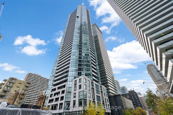 For Lease - 45 Charles Street Unit# 5110, Toronto, Ontario - Photo 1