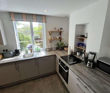 Torrington Place, Kenton, EX6 - Photo 2