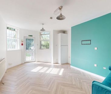 3 bedroom house to rent - Photo 2