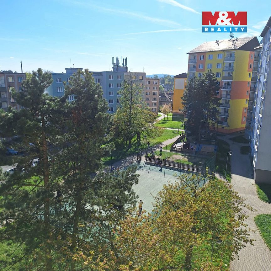 Pronájem bytu 1+1 35 m² - Photo 1