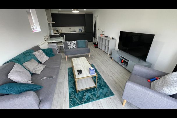 1 Bed Flat, The Triangle, IG11 - Photo 1