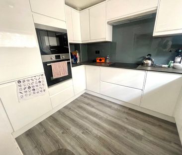 2 bedroom house to rent - Photo 2