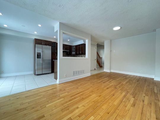 For Lease - 3952 Freeman Terrace Unit# Upper, Mississauga, Ontario - Photo 1