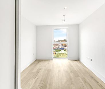 3 bedroom apartment to rent - Photo 5