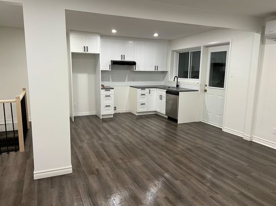 1034 Boul. Perrot - Photo 1