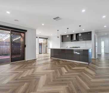 Stunning Family Home in Craigieburn.. - Photo 1