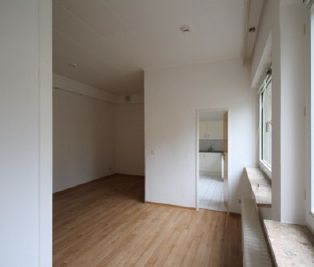 Ideale Single Wohnung mit sep. Eingang - Photo 1