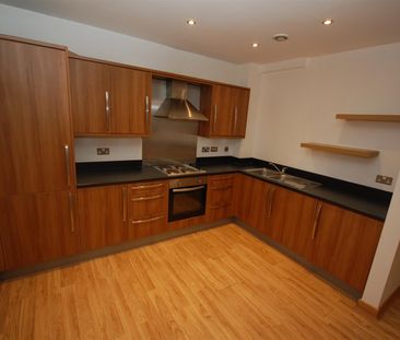 East Float Quay Dock Road Birkenhead, 2 bedroom, Flat - Photo 2