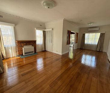 3 Bedroom Home! - Photo 4