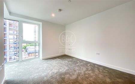Brigadier Walk, Royal Arsenal Riverside, London, SE18 6YT - Photo 4