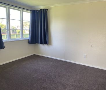 179 Egmont Street, Patea - Photo 3