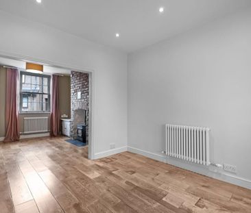 4 bedroom terraced house to rent - Photo 4