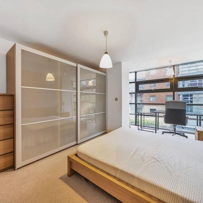 3 bedroom flat to rent - Photo 1