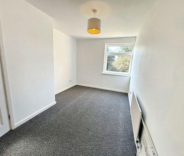 2 bed lower flat to rent in NE16 - Photo 4