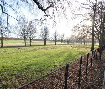 Town Field Villas, Doncaster - Photo 2