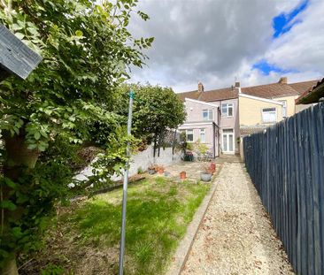 3 bedroom terraced house to rent - Photo 6