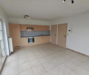 Appartement te huur - Photo 1