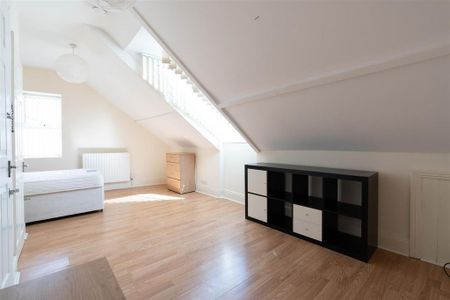 5 bedroom maisonette to rent - Photo 5