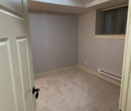 2 bedroom basement suite - Photo 3