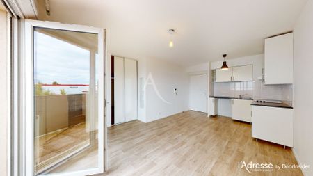 Location Appartement 2 pièces 46m² - Photo 4