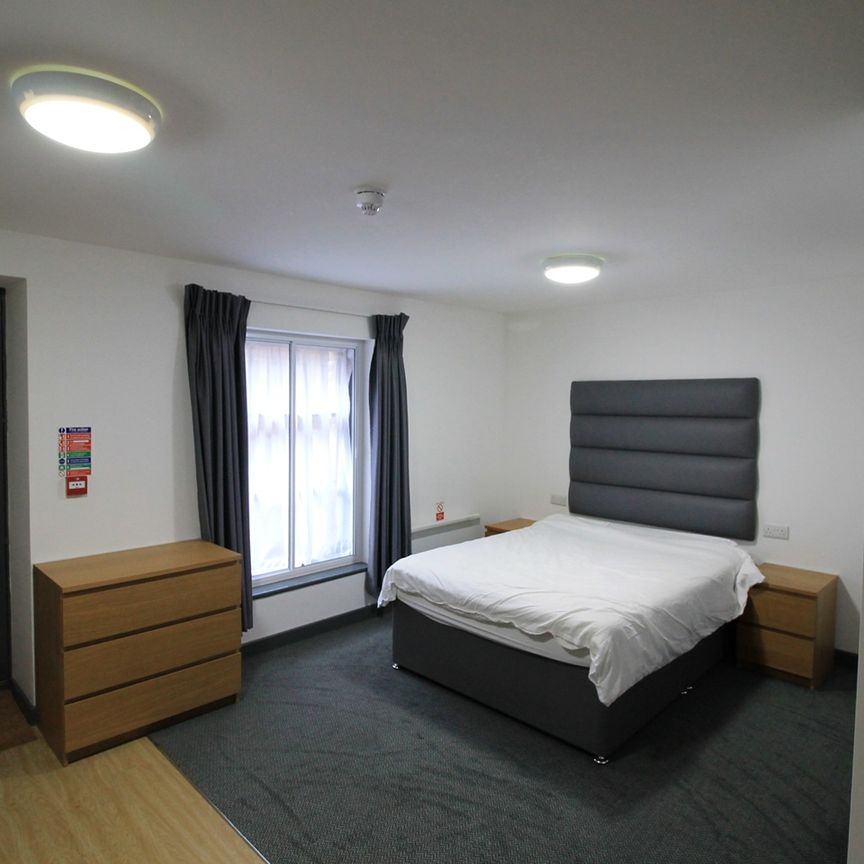 Studio Flat, Seel Street, L1 - Photo 1