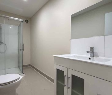 One bedroom studio unit - Photo 2