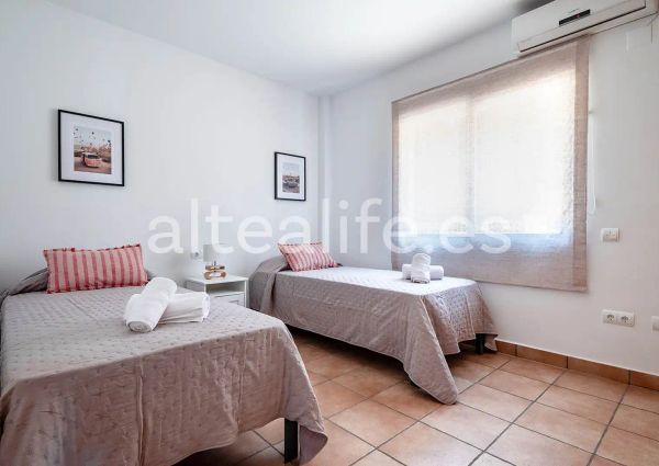 Apartamento de alquiler en El Tossal - Bello Horizonte