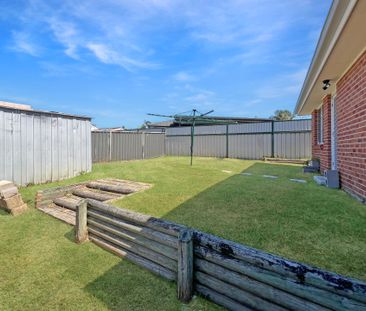 Beautiful Family Home - Photo 6