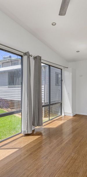 Private Granny Flat - Photo 1