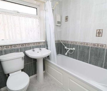 Clifton Rise, Maltby, Rotherham, S66 - Photo 3