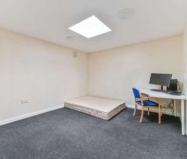 Westmead Road, Sutton, SM1 - Photo 1