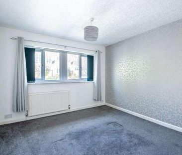 The Oval, Bingley, West Yorkshire, BD16 - Photo 2