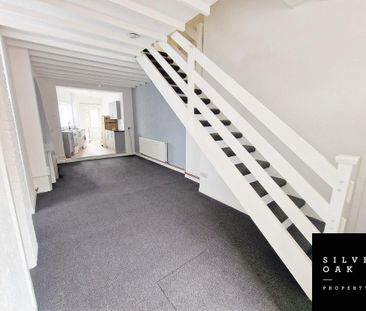 2 bedroom end of terrace house to rent - Photo 2