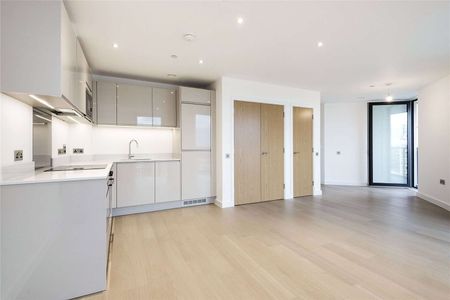 Stunning 10th floor apartment in a modern development next to Barking station. - Photo 4