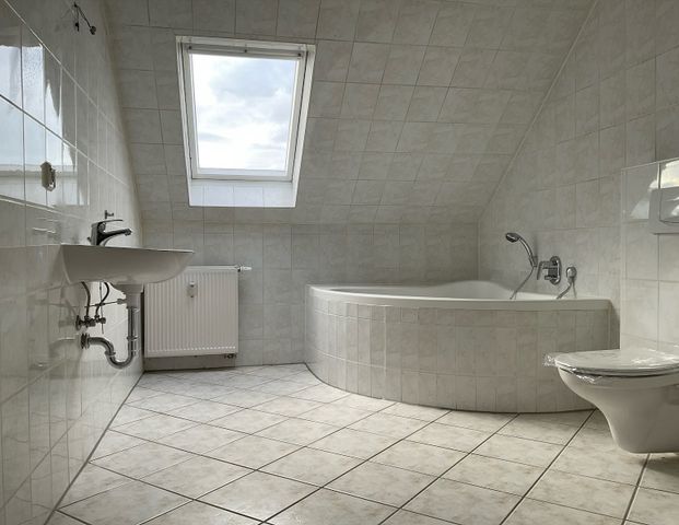 Ein Nest unterm Dach freut sich auf neue Bewohner. - Photo 1