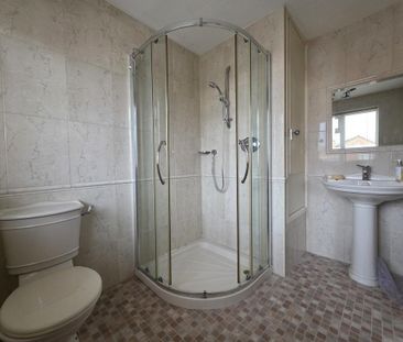 2 bedroom detached house to rent - Photo 1