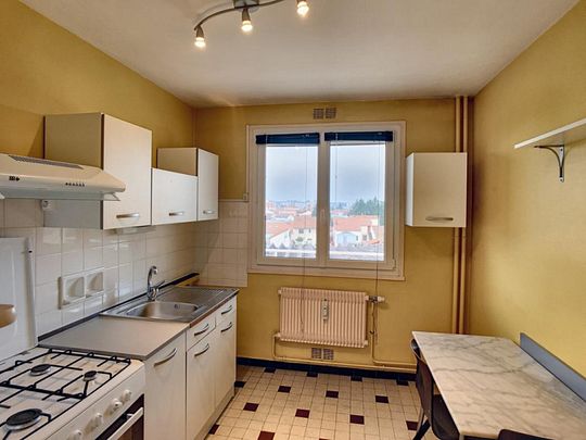 A LOUER - APPARTEMENT T2 - ROANNE SECTEUR GARE - Photo 1