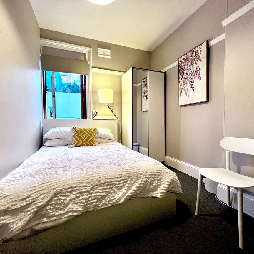 Surry Hills - Photo 1