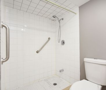 For Lease - 54 Palleschi Drive, Brampton, Ontario - Photo 2