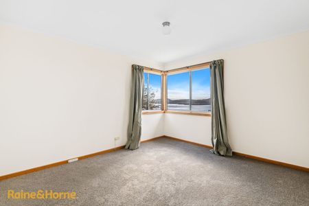 21 Edith Avenue, Sandy Bay, TAS 7005 - Photo 3